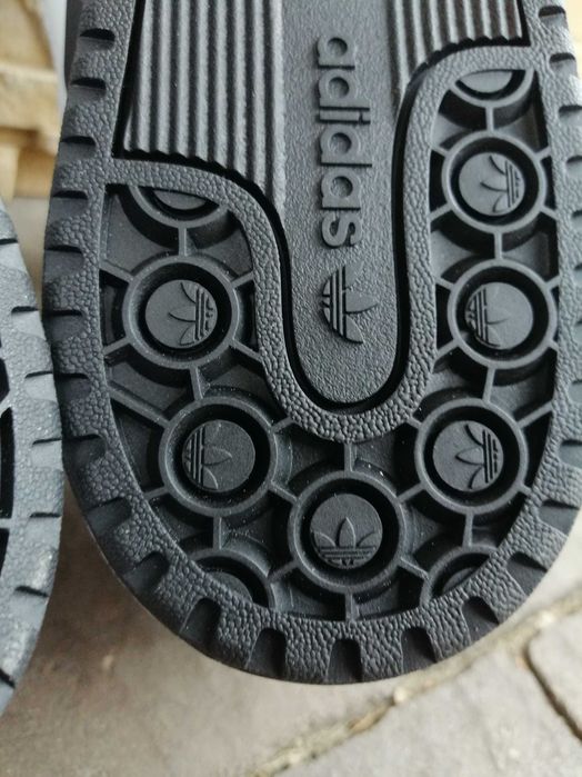 Białe buty adidas originals Forum Low nowe z metkami r.43