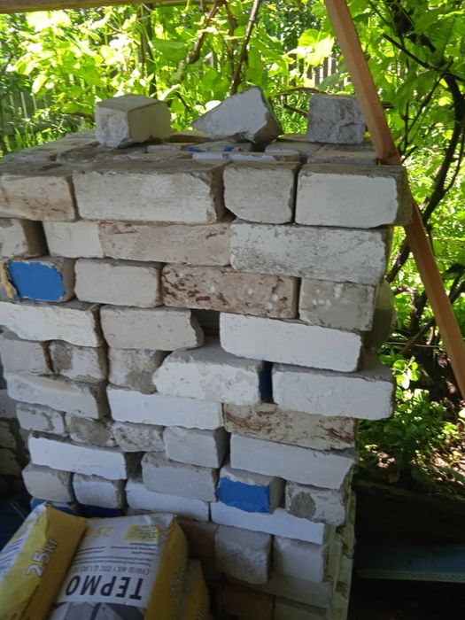 Біла цегла б/в, 4 грн, Корнин