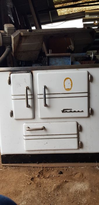 Venda fogão a lenha com aquecimento de água