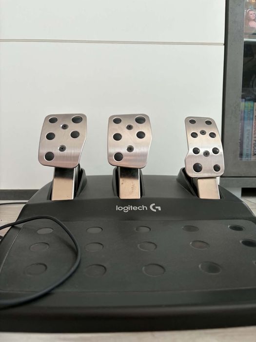 Zestaw Logitech G29