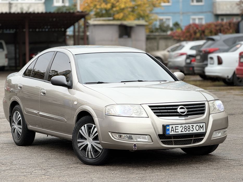 Nissan almera  отличное состояние!