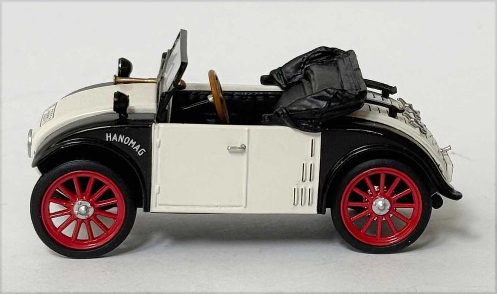 SHUCCO_Ref 02962 Hanomag Kommissbrot. Escala 1/43. Sem caixa, como novo.