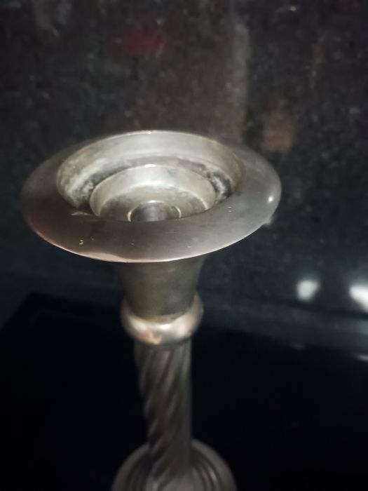 Castiçal muito antigo