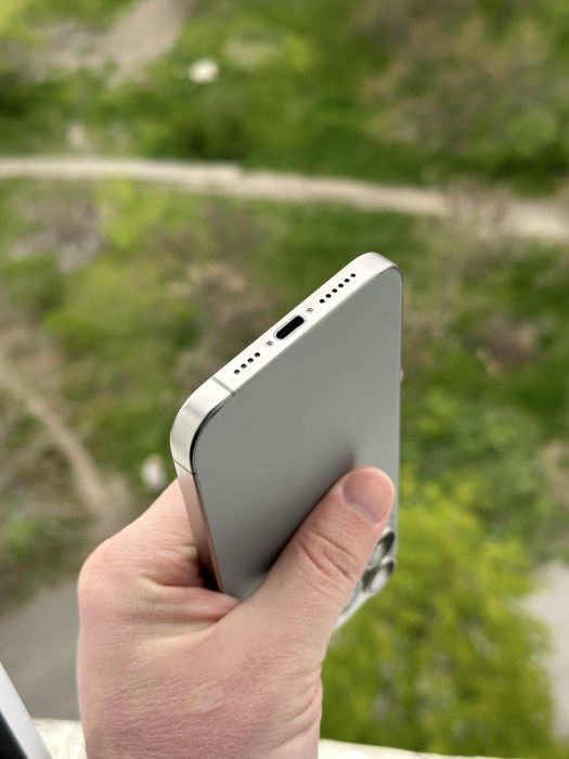 Продам IPhone 15 PRO MAX 256 Neverlock