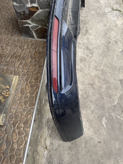 Решітка та губа на Passat B8 європа