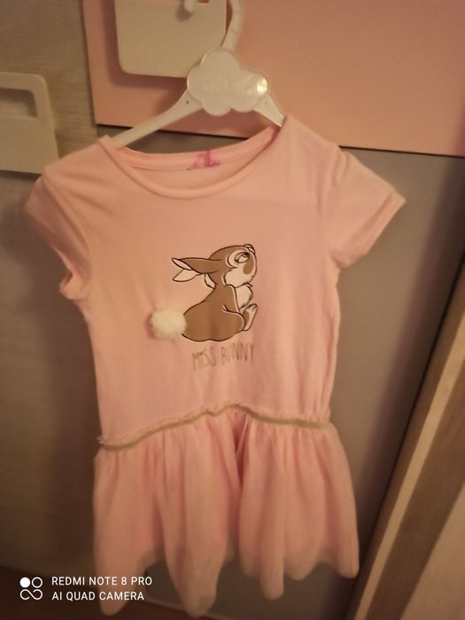 Vestidos tamanho 5- 6 anos.