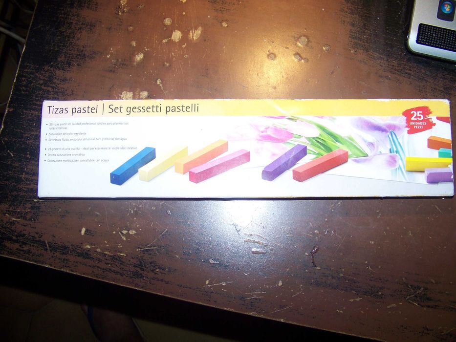 25 lápis de pastel para desenho por desembalar
