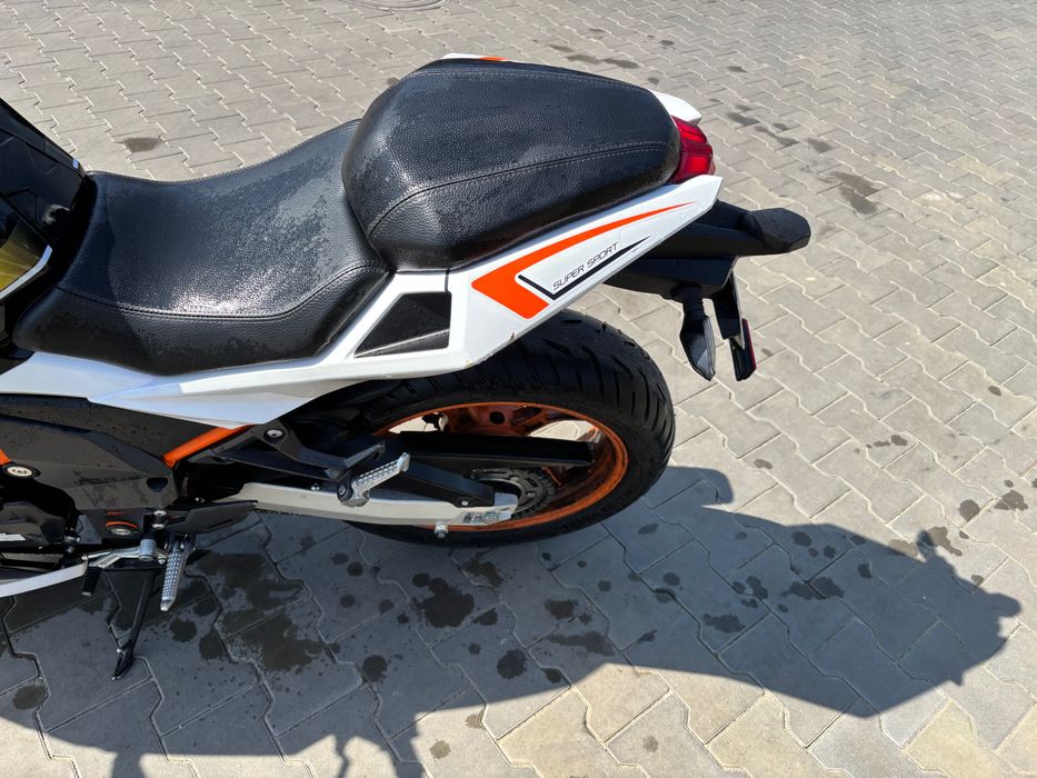 Продам мотоцикол Taro gp1 400