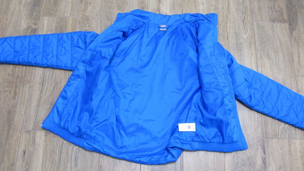 Оригінальна куртка PUMA