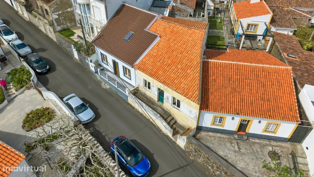 Moradia T4 Feteira - Ilha Terceira