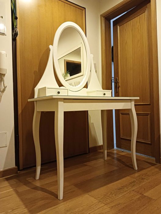 Toucador branco IKEA