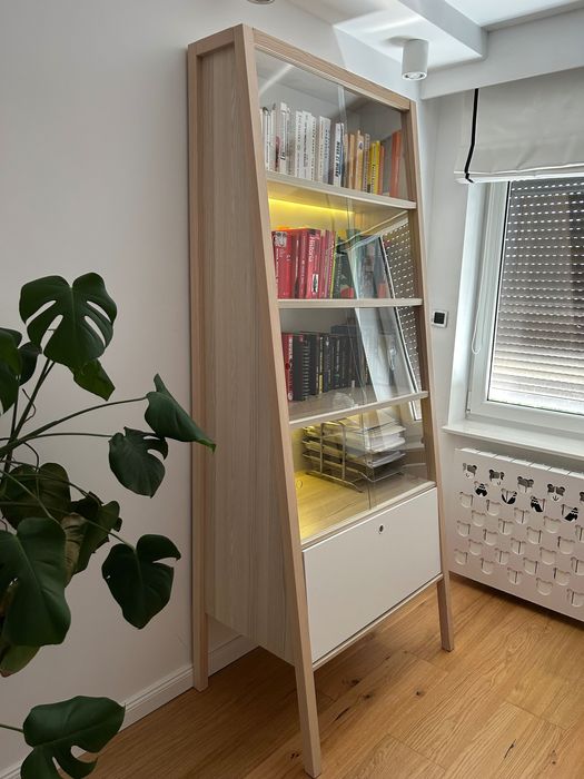 Witryna VOX spot young regał