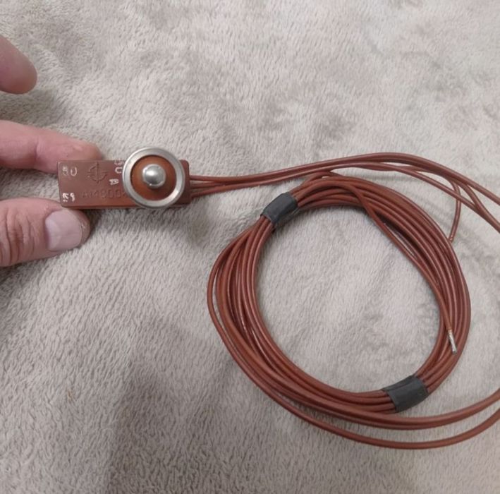 Кнопка 2КР,переключатель 2ВМ та інше