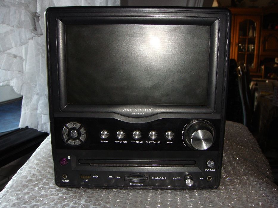 DVD / CD - Odtwarzacz Z Monitorem