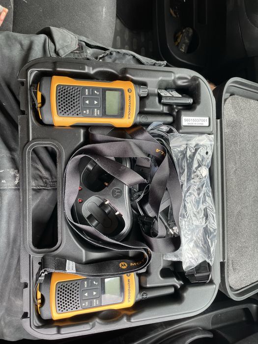 Motorola Talkabout T82 Extreme – Walkie Talkies (Pack 2) NOVOS