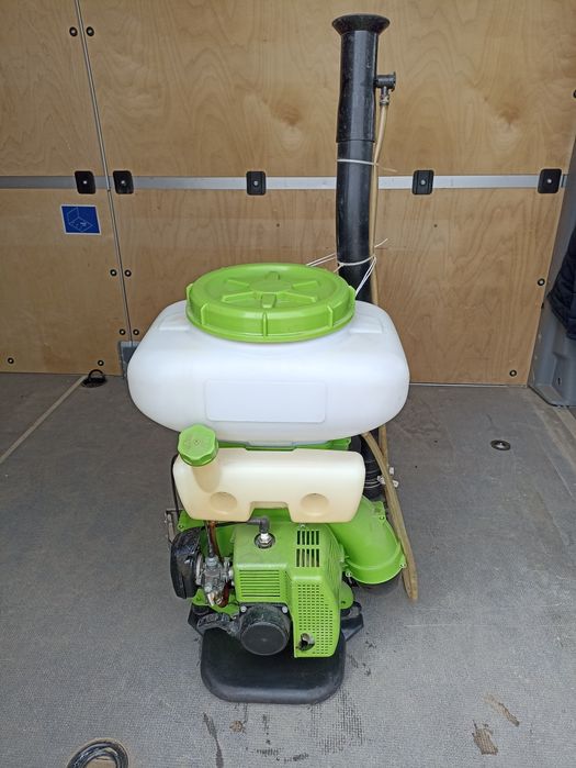 Оприскувач бензиновий, Мотооприскувач