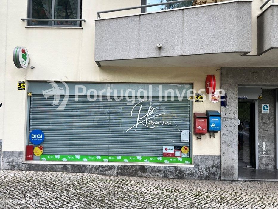 Excelente loja para arrendar com 62,78 m2 na Rua Polónio Febrero Jú...