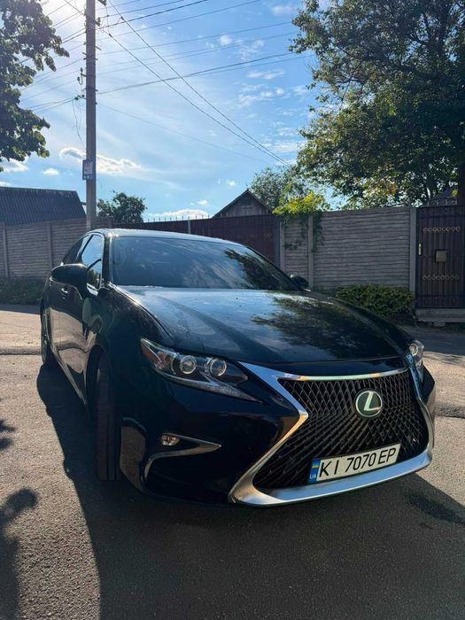Продам Lexus ES 350