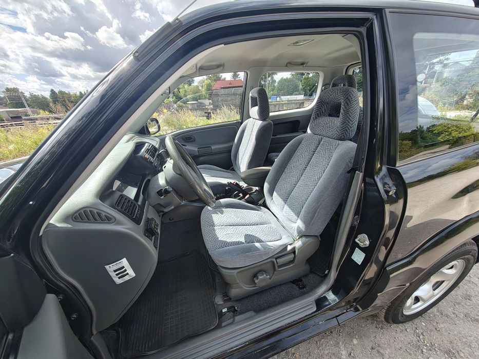 Suzuki Grand Vitara 2.0 benzyna