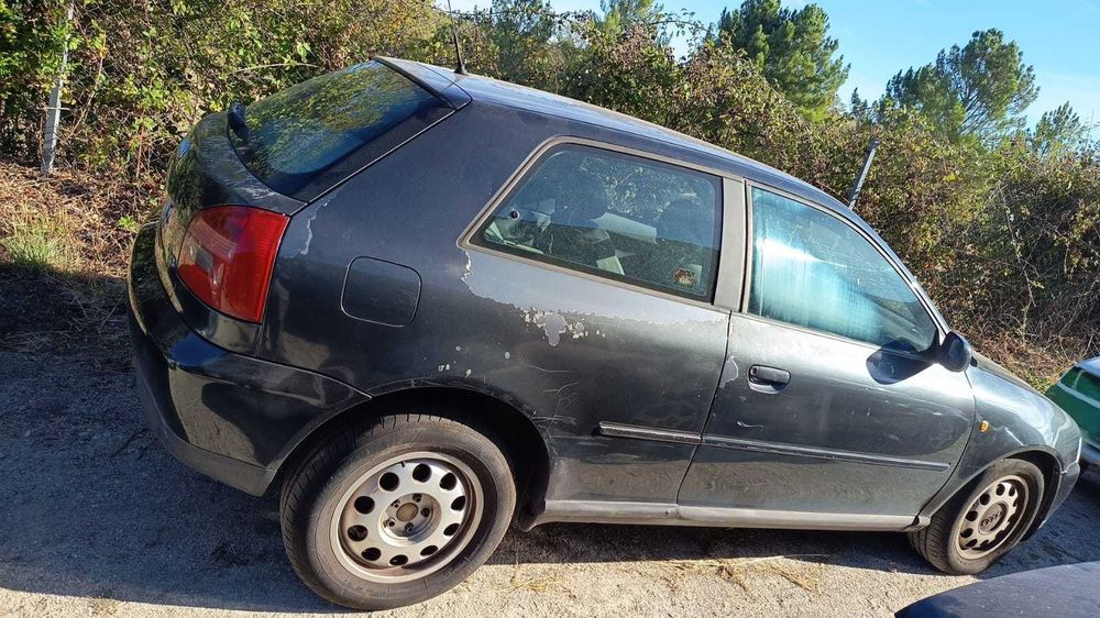 Capot Audi A3 Hatchback (8L1) 1.6 I ano 1998