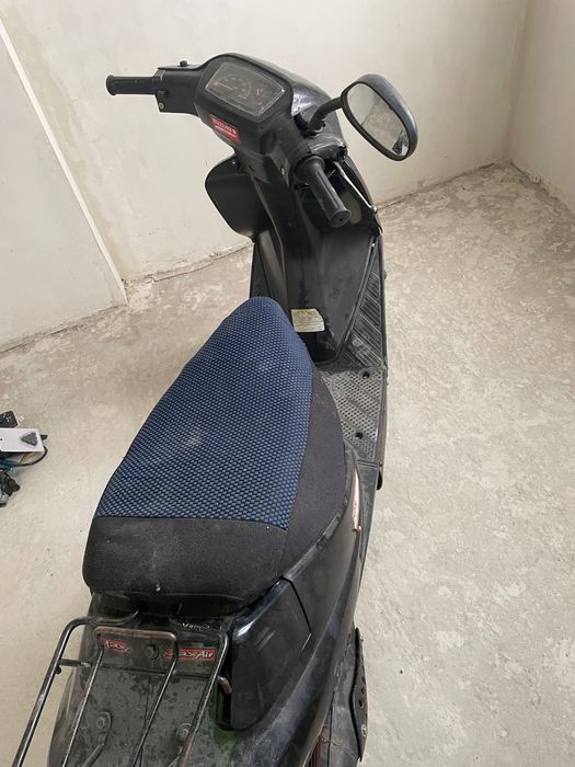 Мопед Suzuki Adress