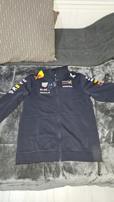 Casaco red bull novo