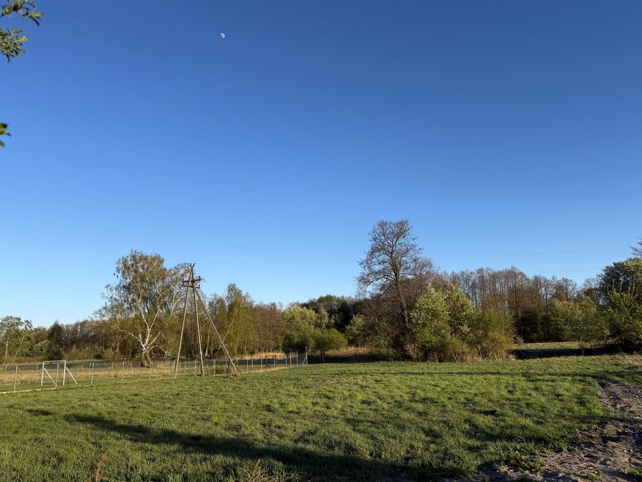Działka z wydanym pozwoleniem na budowę 2000m2