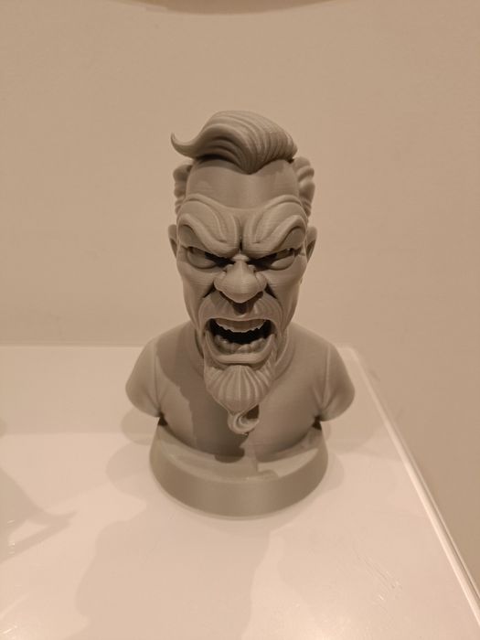Boneco do vocalista dos Metallica