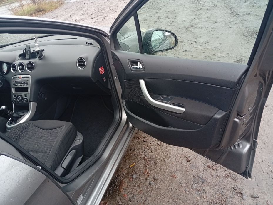 Продам авто пежо