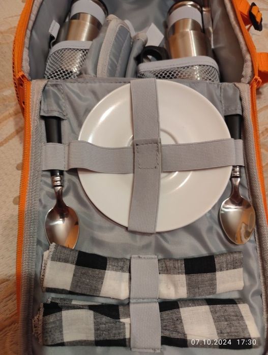 Рюкзак походный для пикника+посуда,Grilly,НОВЫЙ, пр-во Украина