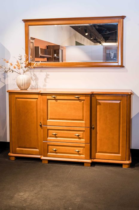 Zestaw mebli, Szafa, 2xWitryna, Lustro, 2xKomoda, Kolekcja 2010