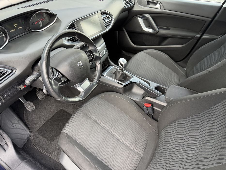 Peugeot 308 1.6 SW Full Extras BlueHDI