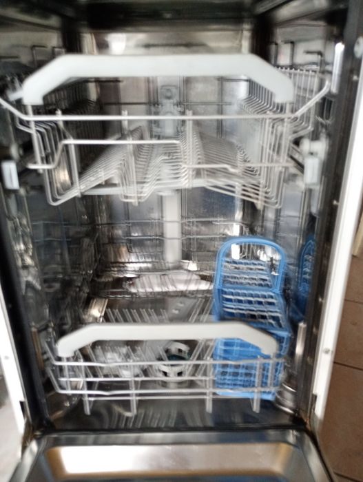 Zmywarka Indesit szer 45 cm