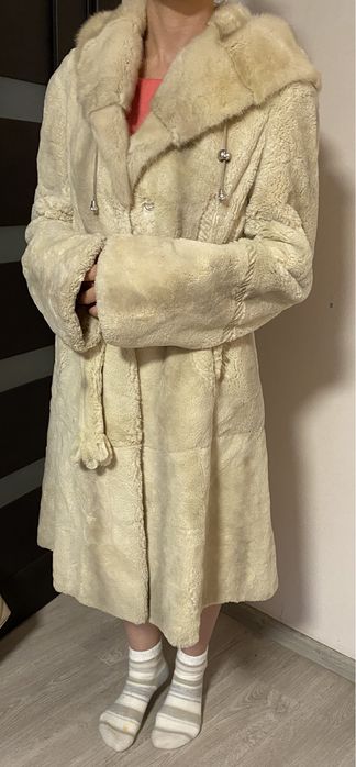 Шуба женская очень красивая