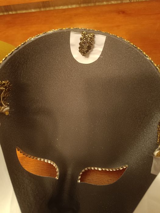 sylwestrowa MASKA WENECKA złota oryginalna z Włoch