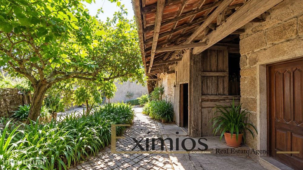 Quinta com 19.600m², situada na Maia