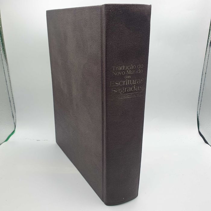 Livro - Tradução do Novo Mundo das Escrituras Sagradas - Ref-EM