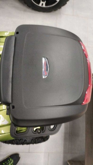 Купити якісний кофр мотобагажник для  скутера \ мотоцикла на 40 літрів