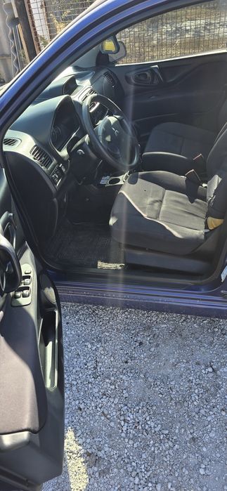 Мицубиси спейс стар 1.6л 2004г