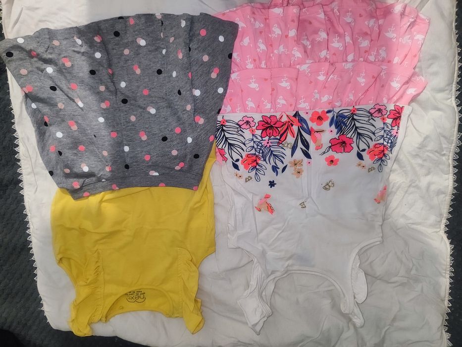 Футболка, майка, спідничка для дівчат