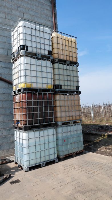 Zbiornik mauzer 1000 lampa 1000l.