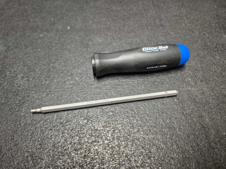 Klucz dynamometryczny ClickSet 0,5 Nm (4,4 in·lb) + koncówka 2,5mm