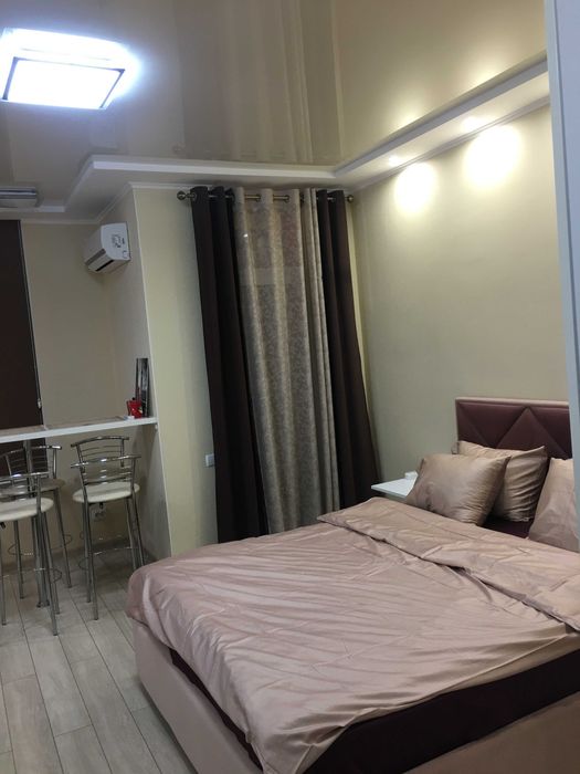 Квартира подобово в новому будинку з парковкою.Світло 24/7