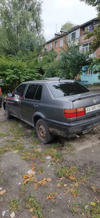 Wolksvagen Vento 2.0 4 газ