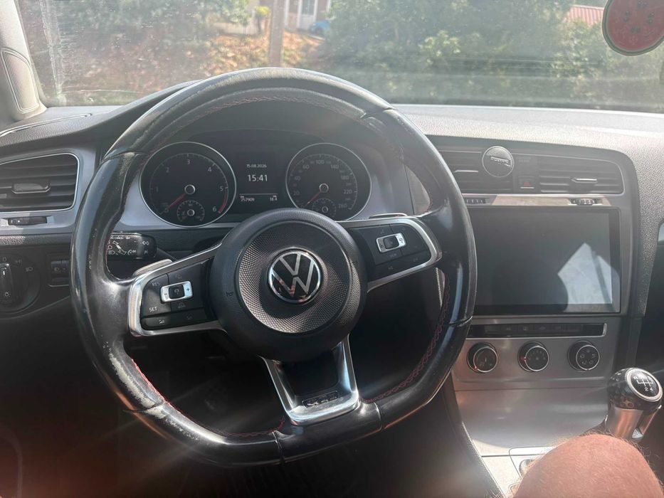 Vendo VW Golf 7 1.6 TDI 105CV