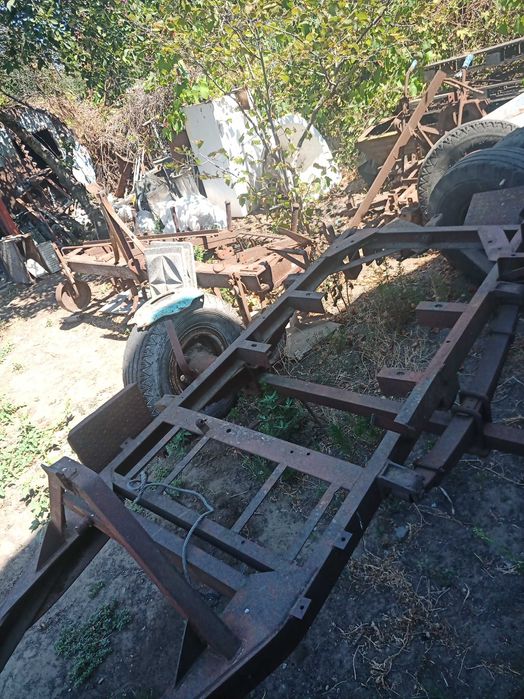 Рама одноосного прицепа , для трактора, колеса газ. Обмен