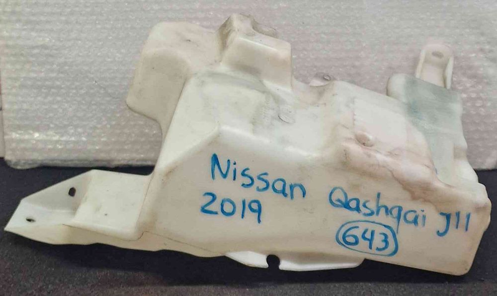 Reservatório / Depósito Água Limpa Vidros NISSAN QASHQAI II (J11, J11_) ano 2019