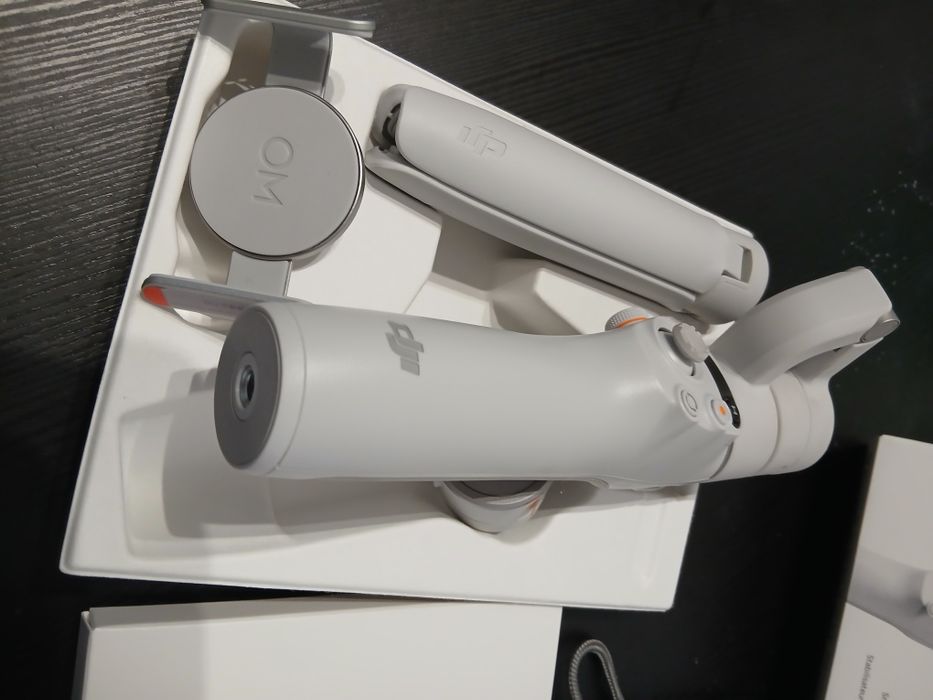 Dji osmo mobile 6 NOVO