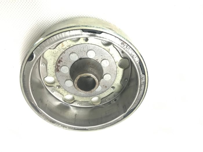 Piaggio Habana 125 Piaggio Magneto HEXAGON 50 NRG LX4 4T Koło