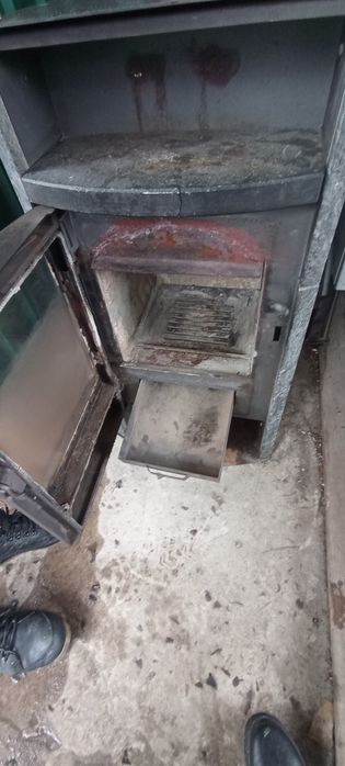 Камін продається